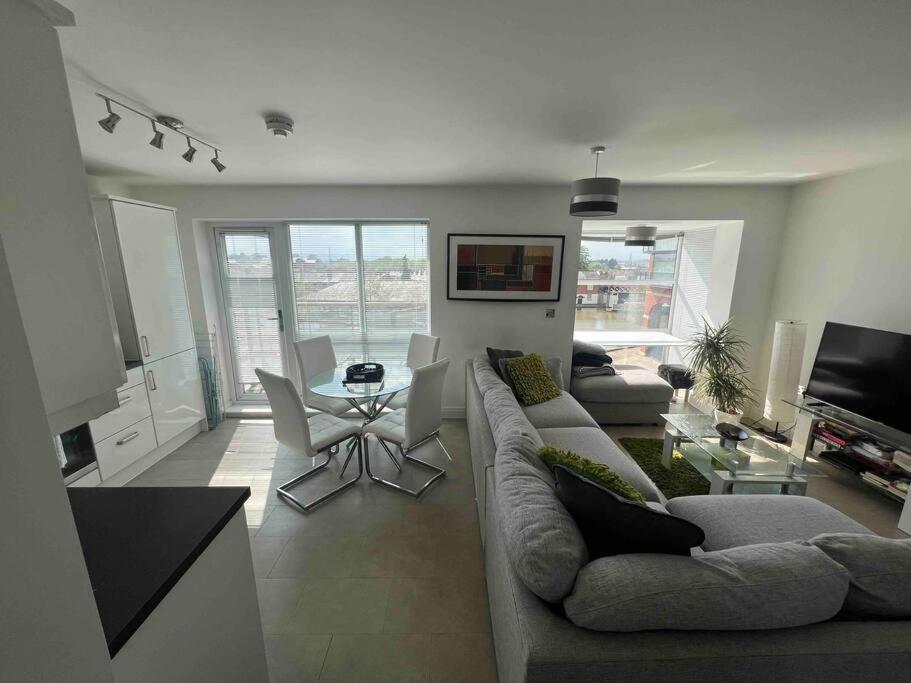 City Centre 2 Bed Apartment Chester Zewnętrze zdjęcie